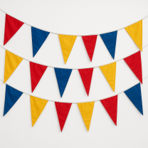 Stoffwimpelkette 3‑farbig – 12 m Länge (27 Wimpel)